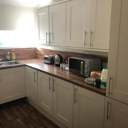 Sweet Caroline At Longton. Great Location For Stoke On Trent, The Potteries And Alton Towers. Apartment Longton  Exterior photo