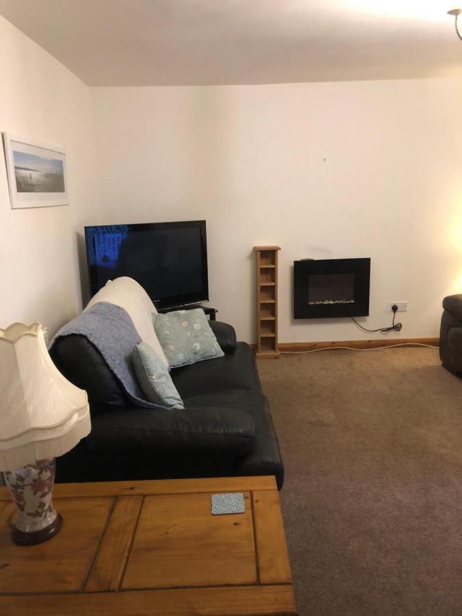 Sweet Caroline At Longton. Great Location For Stoke On Trent, The Potteries And Alton Towers. Apartment